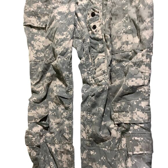 AIRCREW BATTLE DRESS UNIFORM TROUSERS UNIVERSAL CAMOUFLAGE, SIZE: MEDIUM-LONG - Picture 5 of 9